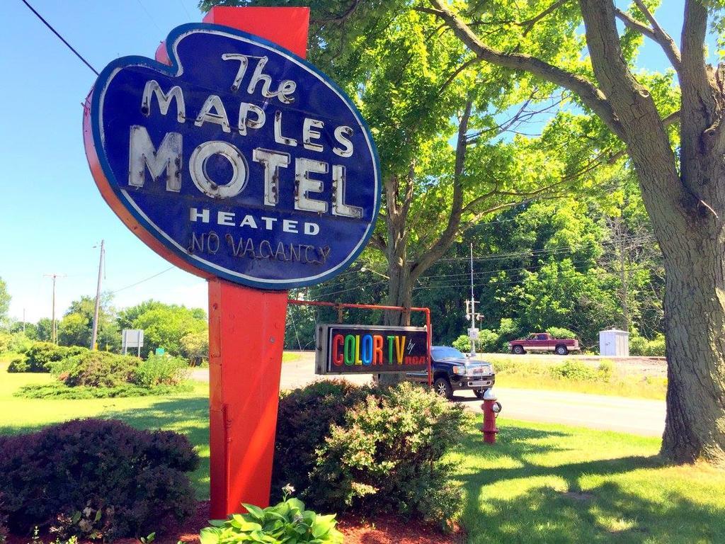 Maples Motel Sandusky Exteriér fotografie